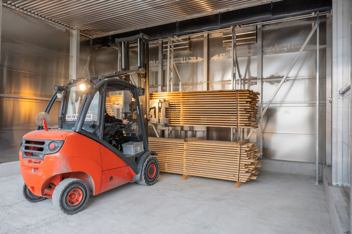STRATUURA Naturholzdecken, Produktion von A bis Z